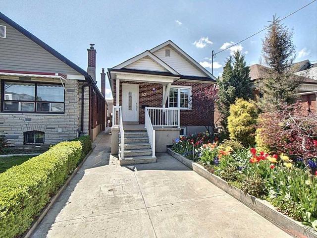 62 Snider Ave, House detached with 2 bedrooms, 2 bathrooms and 3 parking in Toronto ON | Image 10