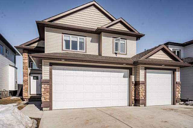 9062 81 Avenue, House detached with 3 bedrooms, 2 bathrooms and 6 parking in Grande Prairie AB | Image 1