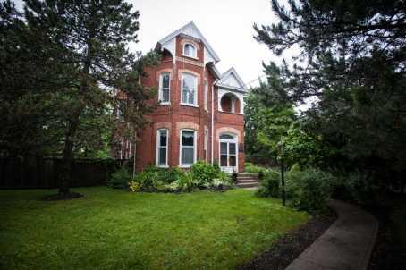 4 Pine St, House detached with 5 bedrooms, 4 bathrooms and 5 parking in Belleville ON | Image 1