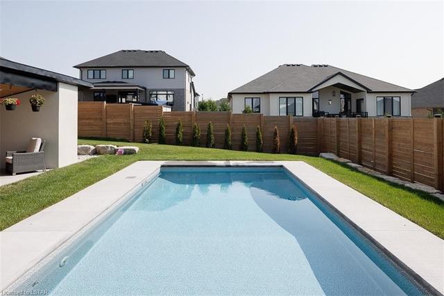 62 Crestview Drive Drive, House detached with 4 bedrooms, 4 bathrooms and 4 parking in Middlesex Centre ON | Image 39