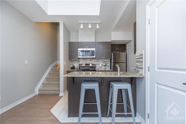 204 Terravita Private, House attached with 1 bedrooms, 1 bathrooms and 1 parking in Ottawa ON | Image 6