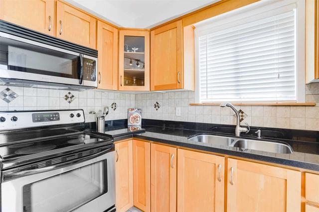 14 Callowhill Dr, House semidetached with 4 bedrooms, 3 bathrooms and 3 parking in Toronto ON | Image 23