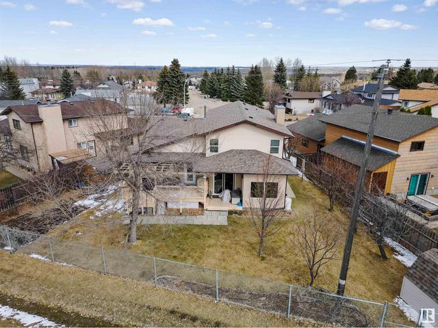 4116 49 Av, House detached with 4 bedrooms, 3 bathrooms and null parking in Drayton Valley AB | Image 3