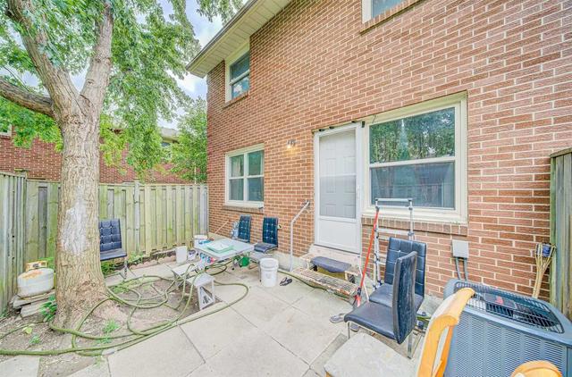 31 Eden Park Dr, Townhouse with 4 bedrooms, 3 bathrooms and 2 parking in Brampton ON | Image 18