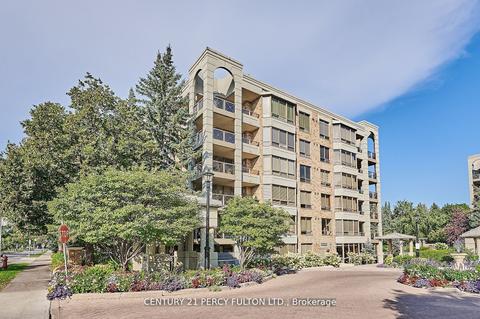 104 - 225 The Donway W, Condo with 2 bedrooms, 3 bathrooms and 1 parking in Toronto ON | Card Image