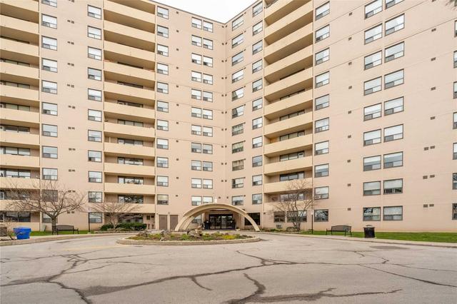 612 - 700 Dynes Rd, Condo with 3 bedrooms, 2 bathrooms and 1 parking in Burlington ON | Image 1