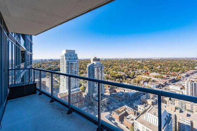 3306 - 30 Roehampton Ave, Condo with 2 bedrooms, 2 bathrooms and 0 parking in Toronto ON | Image 10