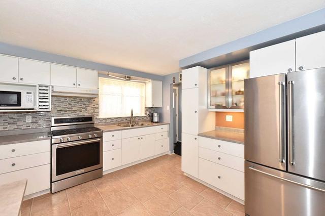 64 Harland Cres, House detached with 3 bedrooms, 1 bathrooms and 4 parking in Ajax ON | Image 8