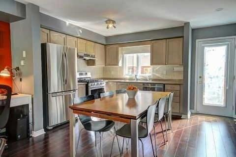 th3 - 201 Tenth St, Townhouse with 2 bedrooms, 3 bathrooms and 2 parking in Toronto ON | Image 9