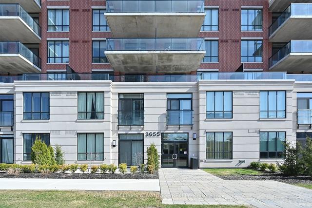 501 - 3655 Kingston Rd, Condo with 1 bedrooms, 2 bathrooms and 1 parking in Toronto ON | Image 1