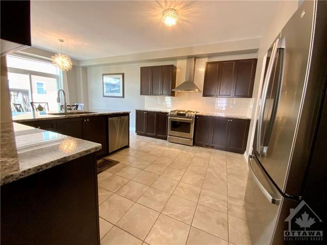 344 Hepatica Way, House detached with 4 bedrooms, 4 bathrooms and 4 parking in Ottawa ON | Image 12