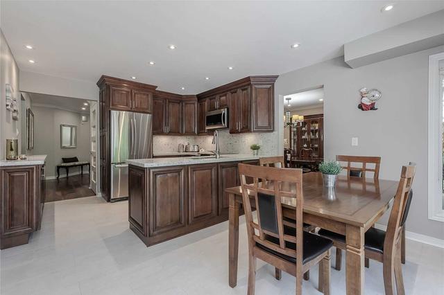 2054 Parklane Cres, House detached with 4 bedrooms, 4 bathrooms and 4 parking in Burlington ON | Image 13