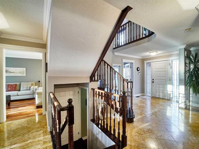 1844 Woodview Ave, House detached with 4 bedrooms, 5 bathrooms and 4 parking in Pickering ON | Image 19