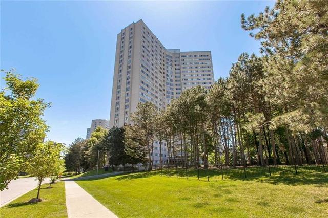 1201 - 3700 Kaneff Cres, Condo with 2 bedrooms, 2 bathrooms and 2 parking in Mississauga ON | Image 1