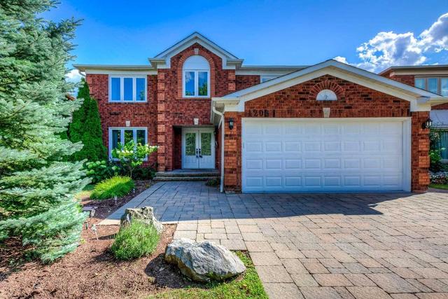 1206 Kings College Dr, House detached with 5 bedrooms, 4 bathrooms and 2 parking in Oakville ON | Image 1