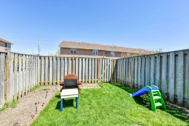 8 - 7255 Dooley Dr, Townhouse with 3 bedrooms, 4 bathrooms and 3 parking in Mississauga ON | Image 22