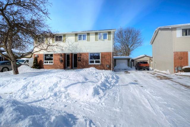 106 Keats Drive, House semidetached with 3 bedrooms, 1 bathrooms and 4 parking in Woodstock ON | Image 2