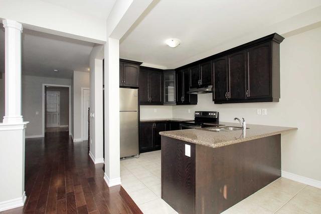 11 Dufay Rd, House attached with 3 bedrooms, 4 bathrooms and 2 parking in Brampton ON | Image 2