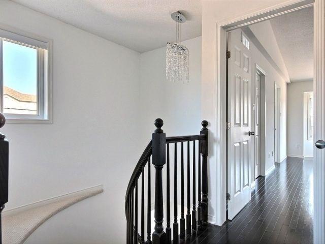 418 Dusk Private, House attached with 3 bedrooms, 3 bathrooms and 1 parking in Ottawa ON | Image 12