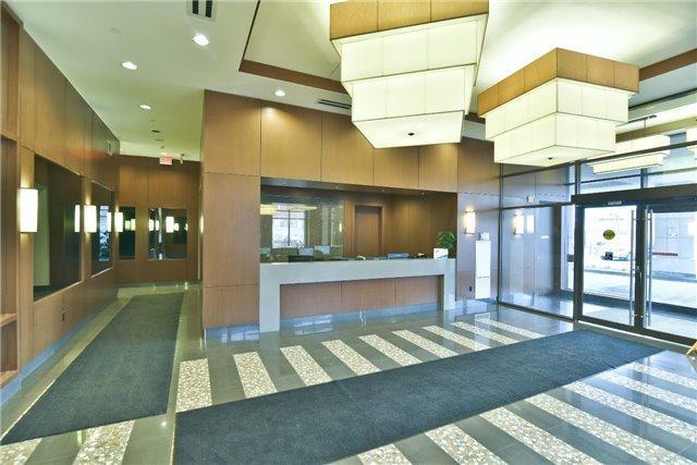 uph2 - 9500 Markham Rd, Condo with 2 bedrooms, 3 bathrooms and 2 parking in Markham ON | Image 4
