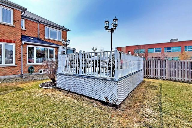 398 Weldrick Rd E, House detached with 5 bedrooms, 4 bathrooms and 6 parking in Richmond Hill ON | Image 33