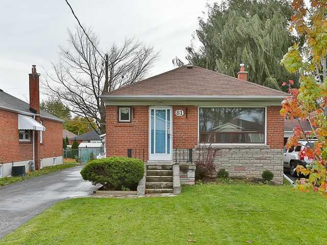 81 Ranstone Gdns, House detached with 3 bedrooms, 2 bathrooms and 3 parking in Toronto ON | Image 1