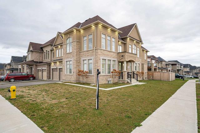 41 Prunella Cres, House detached with 5 bedrooms, 6 bathrooms and 5 parking in East Gwillimbury ON | Image 12
