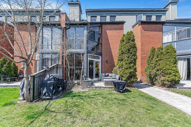 th13 - 100 Arbors Lane, Townhouse with 3 bedrooms, 3 bathrooms and 2 parking in Vaughan ON | Image 1