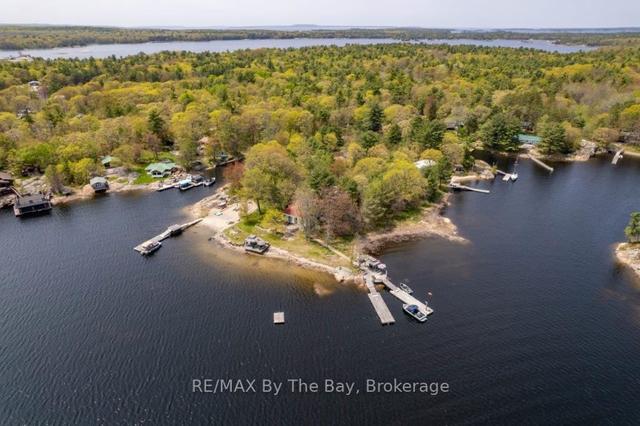 2694 Island 1040, House detached with 3 bedrooms, 2 bathrooms and 0 parking in Georgian Bay ON | Image 34