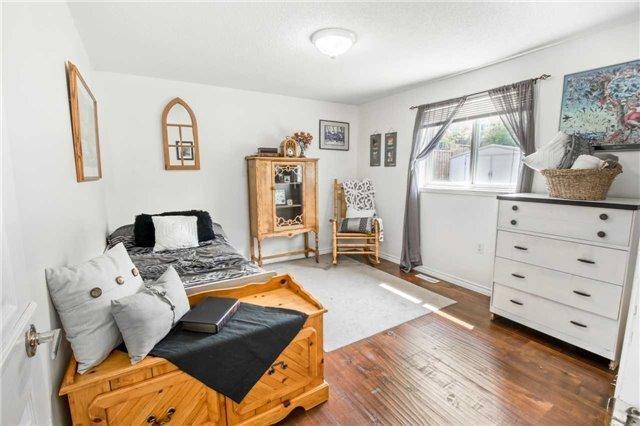 21 Columbia Rd, House detached with 3 bedrooms, 2 bathrooms and 2 parking in Barrie ON | Image 12