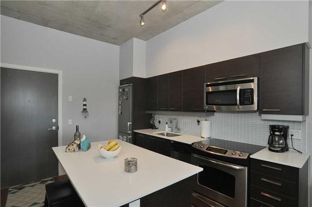 805 - 90 Trinity St, Condo with 1 bedrooms, 1 bathrooms and 1 parking in Toronto ON | Image 3