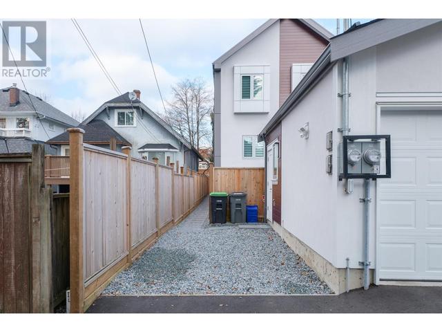 3172 W 26th Avenue, House detached with 5 bedrooms, 4 bathrooms and 2 parking in Vancouver BC | Image 31