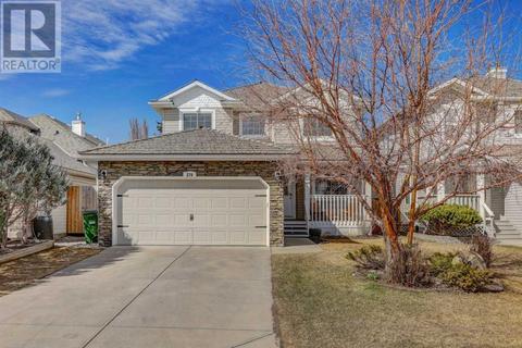 270 Valley Brook Circle Nw, House detached with 4 bedrooms, 2 bathrooms and 4 parking in Calgary AB | Card Image