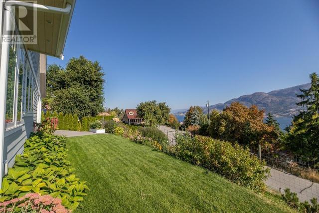 119 Pineview Drive, House detached with 3 bedrooms, 2 bathrooms and 4 parking in Okanagan Similkameen I BC | Image 45