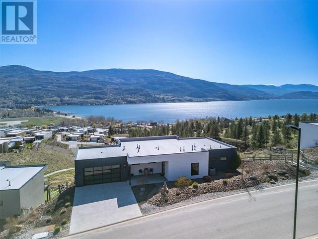 132 Skaha Hills Drive, House detached with 3 bedrooms, 2 bathrooms and 2 parking in Penticton 1 BC | Image 59