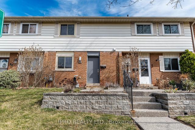 67 Sarah Lane, Townhouse with 3 bedrooms, 3 bathrooms and 2 parking in Oakville ON | Image 23