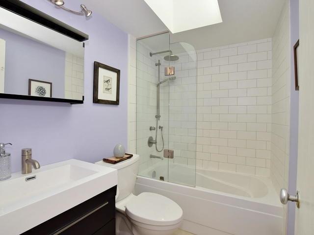 55 Holland Ave, House detached with 3 bedrooms, 2 bathrooms and 2 parking in Toronto ON | Image 13