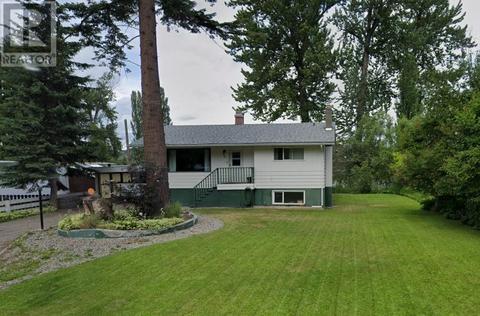 940 River Park Road, House detached with 3 bedrooms, 1 bathrooms and null parking in Cariboo B BC | Card Image
