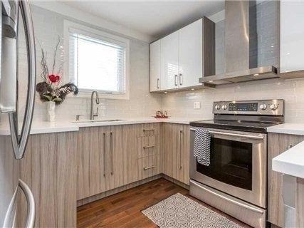 upper - 326 Taylor Mills Dr N, House semidetached with 3 bedrooms, 1 bathrooms and 2 parking in Richmond Hill ON | Image 4