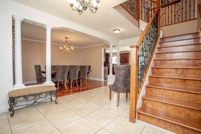 19 Kamal Dr, House detached with 4 bedrooms, 4 bathrooms and 6 parking in Sarnia ON | Image 35