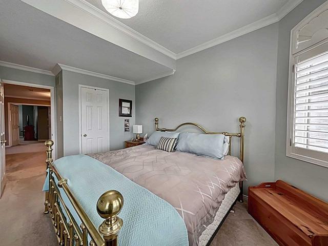 5251 Marblewood Dr, House detached with 3 bedrooms, 3 bathrooms and 3 parking in Mississauga ON | Image 14