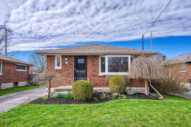 464 Marion St, House detached with 2 bedrooms, 2 bathrooms and 3 parking in Cobourg ON | Image 1