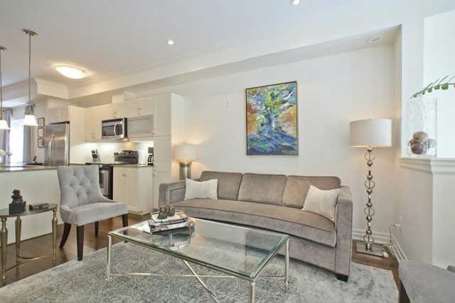 363b Roehampton Ave, Townhouse with 3 bedrooms, 3 bathrooms and 1 parking in Toronto ON | Image 9