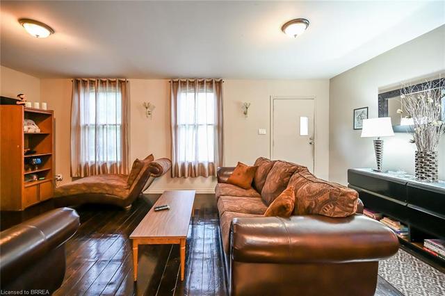 164 Nelson Street, House detached with 3 bedrooms, 1 bathrooms and 1 parking in Brantford ON | Image 6
