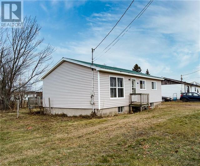 17 Morgan, House detached with 3 bedrooms, 1 bathrooms and null parking in Richibucto NB | Image 3