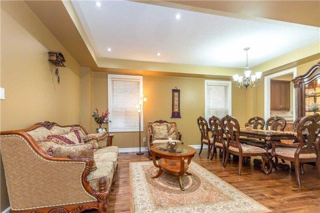 65 Freshspring Dr, House detached with 5 bedrooms, 5 bathrooms and 4 parking in Brampton ON | Image 4