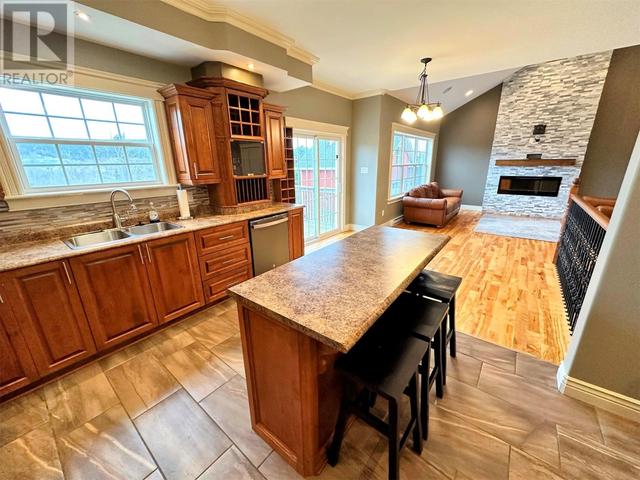 6 Parkside Crescent, House detached with 4 bedrooms, 3 bathrooms and null parking in Clarenville NL | Image 7