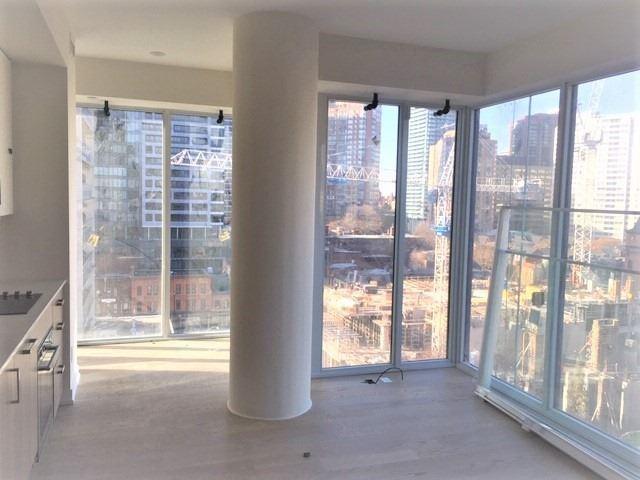 1002 - 17 Dundonald St, Condo with 2 bedrooms, 2 bathrooms and 1 parking in Toronto ON | Image 9
