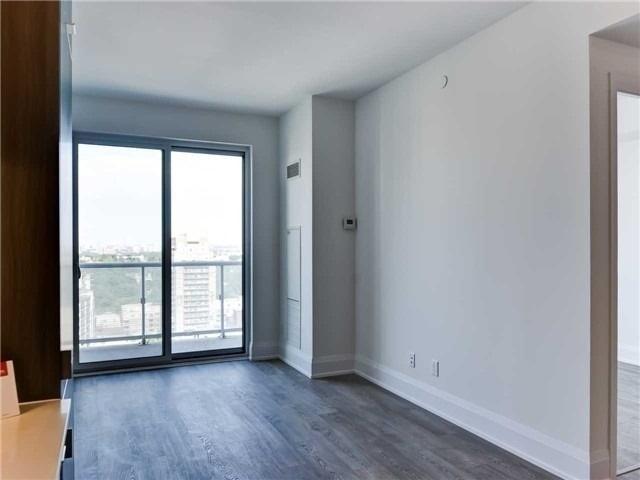 1604 - 101 Erskine Ave, Condo with 1 bedrooms, 1 bathrooms and 1 parking in Toronto ON | Image 17