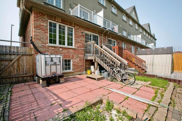 37 Celadine Dr, House attached with 4 bedrooms, 5 bathrooms and 2 parking in Markham ON | Image 18